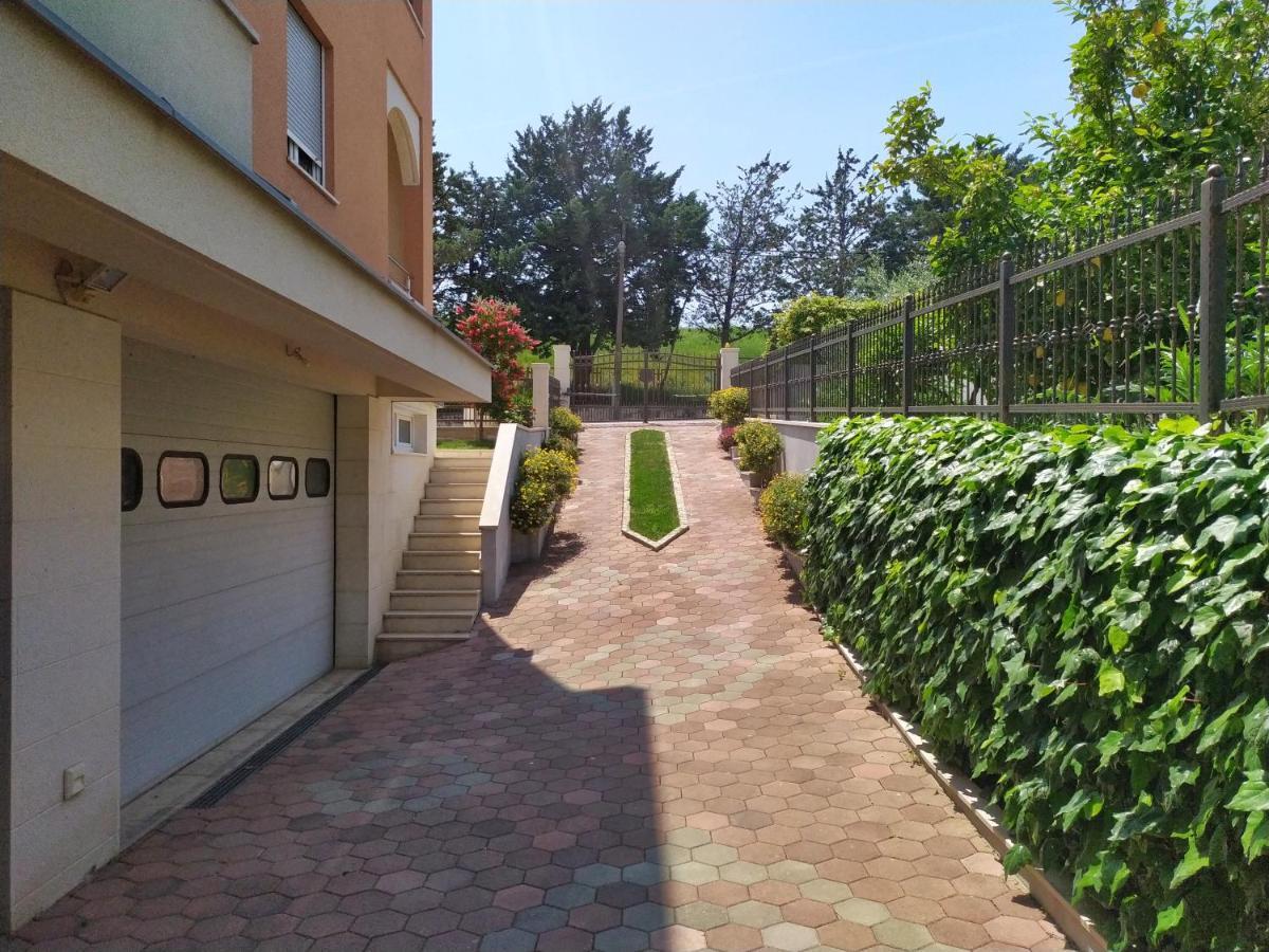 Apartmani Skejic Spalato Esterno foto