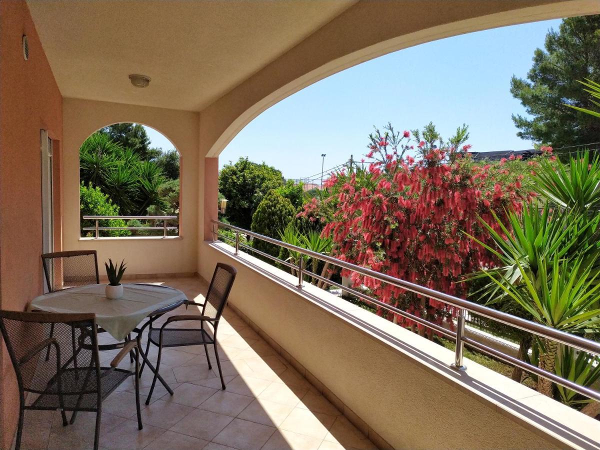 Apartmani Skejic Spalato Esterno foto