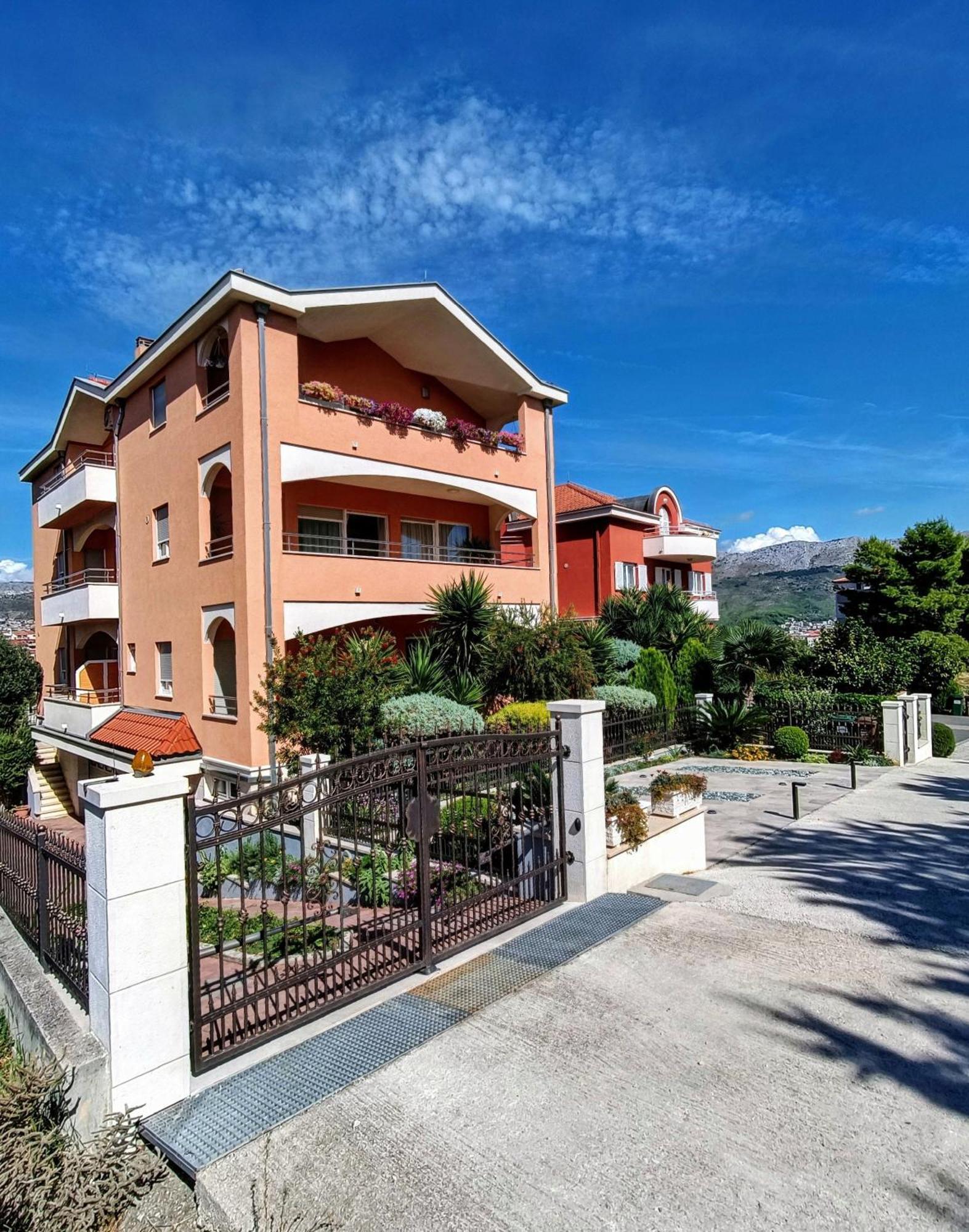 Apartmani Skejic Spalato Esterno foto
